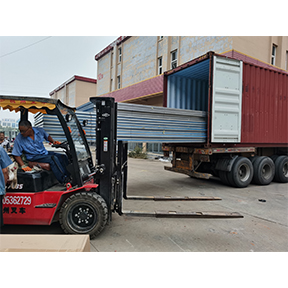 發(fā)貨現(xiàn)場(chǎng)